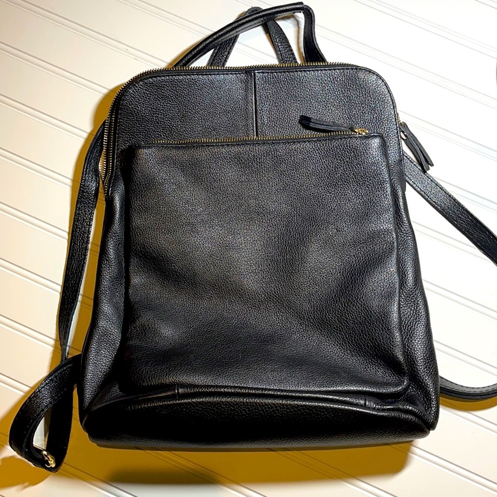 Leather Backpack 🎒